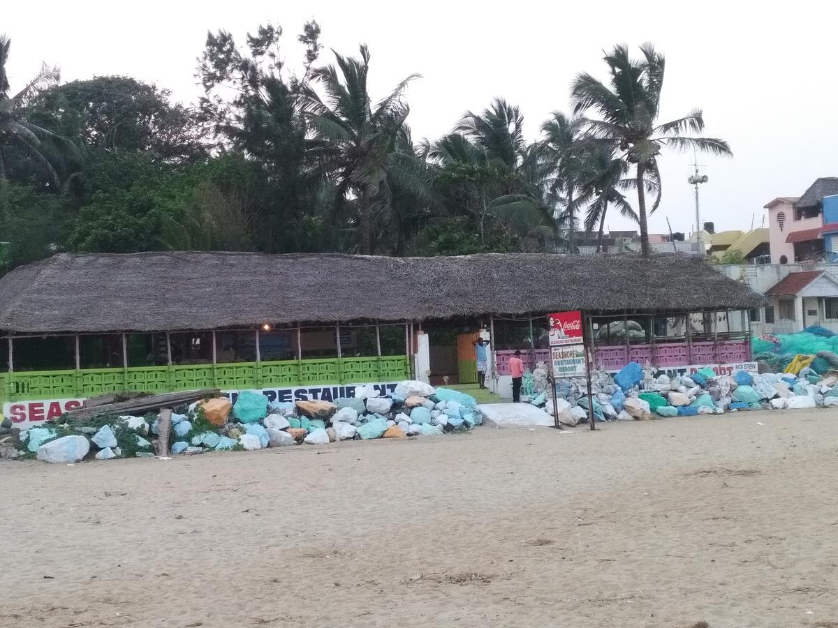 Seashore Garden Beach Resort 甘吉布勒姆 外观 照片